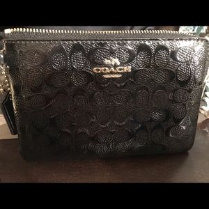 Coach wristlet wallet